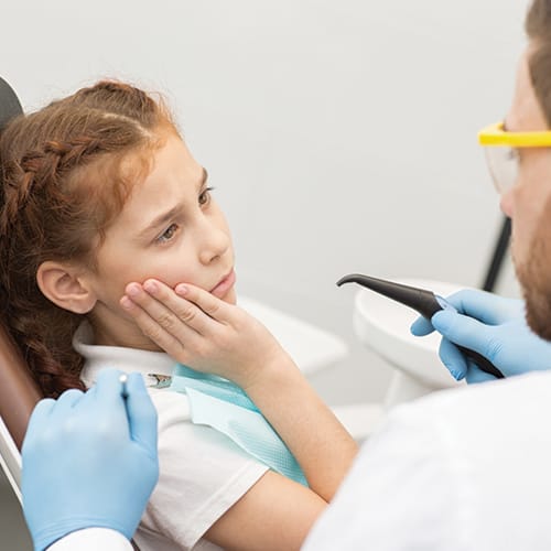 ÇOCUKLARDA ACİL DENTAL TEDAVİLER